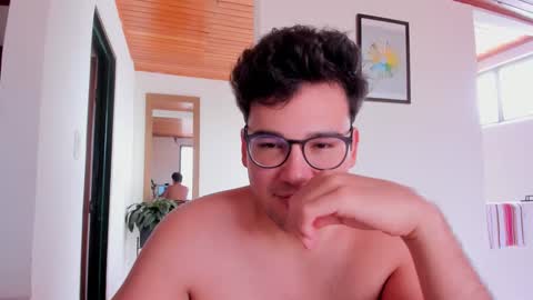 Vito Ferrer online show from 10, 9, 2025