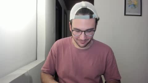 Vito Ferrer online show from 3, 3, 2026