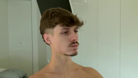 vitoraugustoxxx online show from 13, 3, 2026