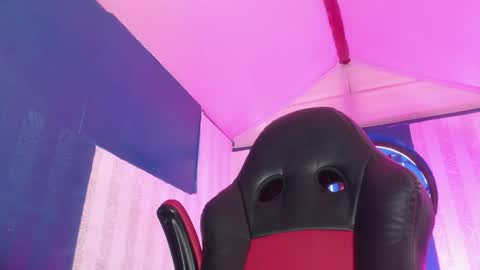 Snapshot of vitoria23_ chatting on 29, 6, 2026 victoria 3 online show from 29, 6, 2026