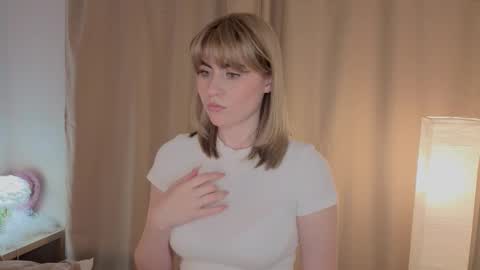 Snapshot of vivandellapenna chatting on 5, 10, 2025 Melissa online show from 5, 10, 2025