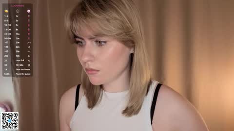 Snapshot of vivandellapenna chatting on 19, 10, 2025 Melissa online show from 19, 10, 2025