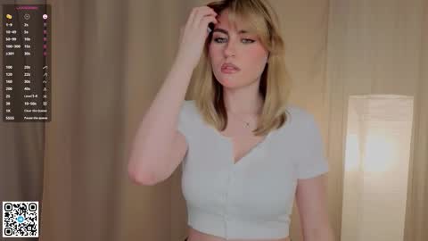 Snapshot of vivandellapenna chatting on 25, 11, 2025 Melissa online show from 25, 11, 2025