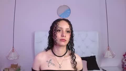 Snapshot of vivi_gh1 chatting on 4, 10, 2025 Vivi online show from 4, 10, 2025