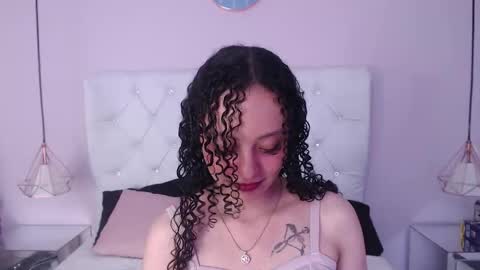 Snapshot of vivi_gh1 chatting on 5, 10, 2025 Vivi online show from 5, 10, 2025