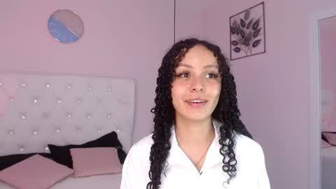 Snapshot of vivi_gh1 chatting on 12, 10, 2025 Vivi online show from 12, 10, 2025