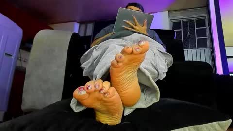 IGkarol navarret3 online show from 2, 10, 2025