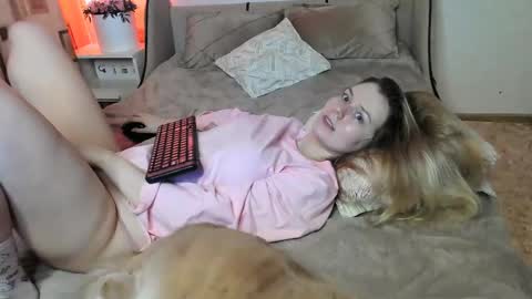 vivian_alison online show from 15, 2, 2025