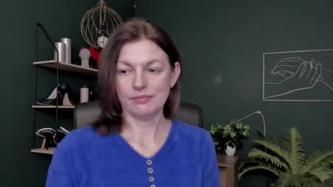 Vivian online show from 12, 1, 2026