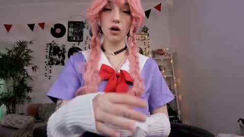 vivian_qwerty online show from 8, 2, 2025