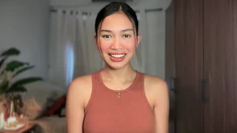 Snapshot of vivian_roberts chatting on 8, 5, 2026 Vivian online show from 8, 5, 2026