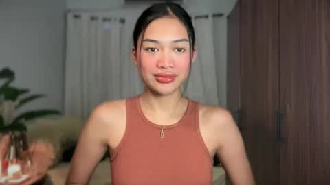 Snapshot of vivian_roberts chatting on 12, 5, 2026 Vivian online show from 12, 5, 2026