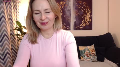 Vivian online show from 3, 12, 2024