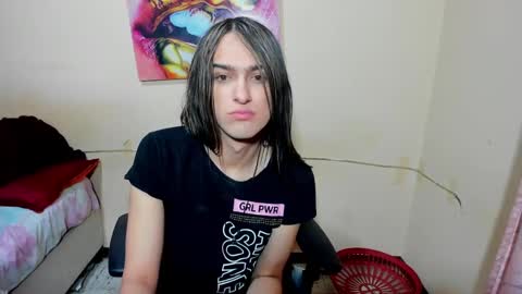 instagram Viviana73215 online show from 6, 3, 2025