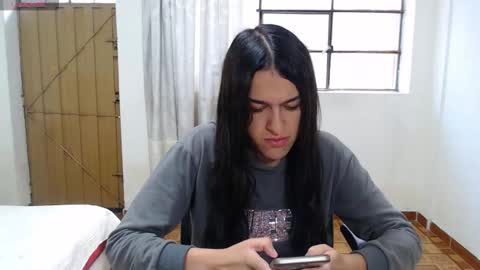 instagram Viviana73215 online show from 9, 2, 2026