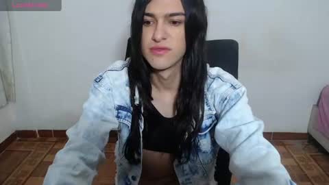 Snapshot of vivianalatin chatting on 16, 6, 2026 instagram Viviana73215 online show from 16, 6, 2026