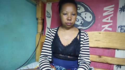 viviane0812 online show from 28, 2, 2025