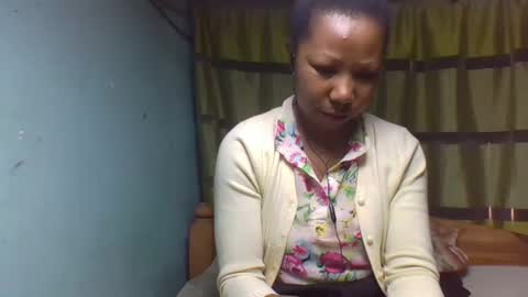 viviane0812 online show from 11, 9, 2025