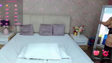 Snapshot of viviankiss chatting on 10, 10, 2025 Vivian online show from 10, 10, 2025