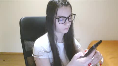 Snapshot of vivianngray chatting on 9, 2, 2025 Vivian Gray online show from 9, 2, 2025