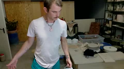 Viv online show from 7, 11, 2025