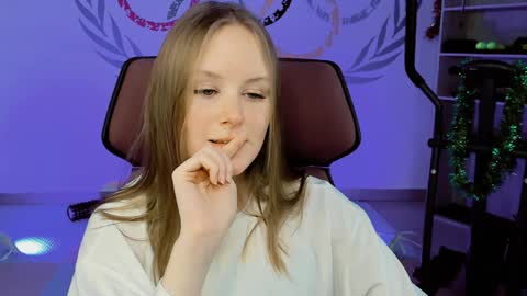 Snapshot of vivienleeigh chatting on 31, 12, 2024 Vivien online show from 31, 12, 2024