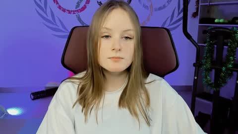 Snapshot of vivienleeigh chatting on 31, 12, 2024 Vivien online show from 31, 12, 2024