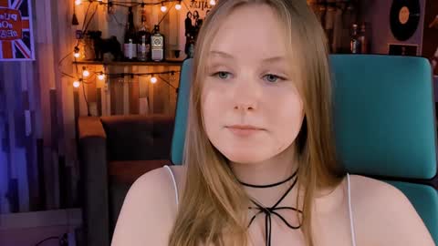 Snapshot of vivienleeigh chatting on 14, 1, 2025 Vivien online show from 14, 1, 2025