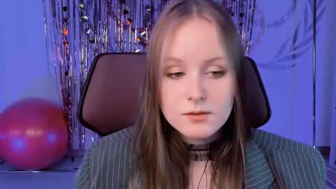 Snapshot of vivienleeigh chatting on 16, 2, 2025 Vivien online show from 16, 2, 2025