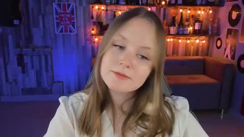 Snapshot of vivienleeigh chatting on 28, 2, 2025 Vivien online show from 28, 2, 2025