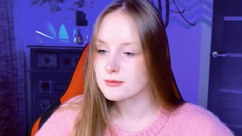 Snapshot of vivienleeigh chatting on 6, 10, 2025 Vivien online show from 6, 10, 2025