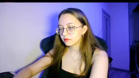 Snapshot of vivivivikkie chatting on 1, 8, 2026 vivivivikkie online show from 1, 8, 2026