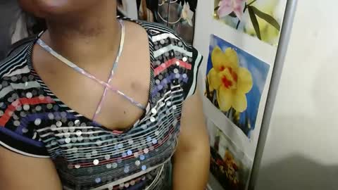 Snapshot of vixenfyre chatting on 17, 1, 2025 Vixen Fyre online show from 17, 1, 2025