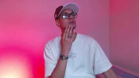 Snapshot of vlad__night chatting on 8, 2, 2026 Vlad online show from 8, 2, 2026