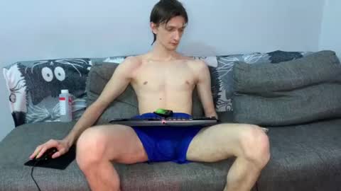 Snapshot of vlad_ggvldd chatting on 28, 6, 2026 Vlad Dinovich online show from 28, 6, 2026