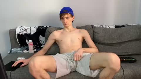 Snapshot of vlad_ggvldd chatting on 22, 7, 2026 Vlad Dinovich online show from 22, 7, 2026