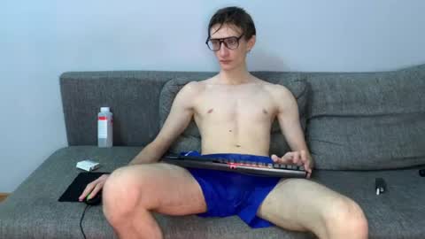 Snapshot of vlad_ggvldd chatting on 28, 7, 2026 Vlad Dinovich online show from 28, 7, 2026