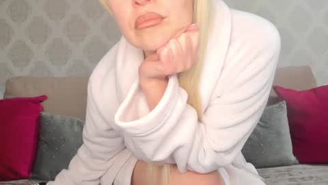 VLADAX555 online show from 29, 1, 2025