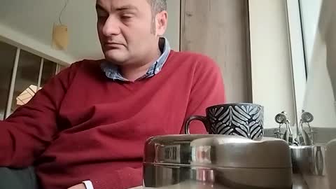 Snapshot of vladuhuh chatting on 16, 2, 2025 vladuhuh online show from 16, 2, 2025