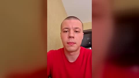 Snapshot of vladzem246 chatting on 2, 8, 2026 Cherryberry online show from 2, 8, 2026