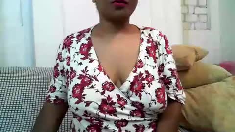 voagelle online show from 19, 1, 2025