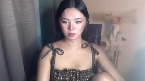 Snapshot of voganmarie chatting on 14, 7, 2026 voganmarie online show from 14, 7, 2026