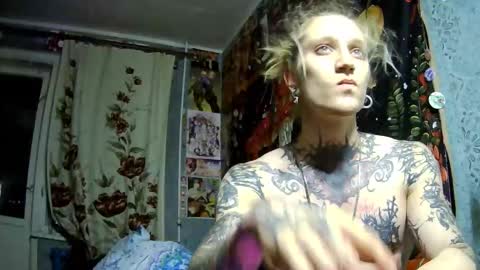 Elf online show from 30, 10, 2025