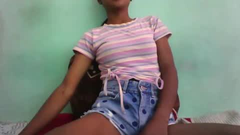 vounialdy online show from 8, 3, 2025