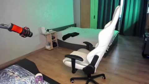 Snapshot of vova_belkin_ chatting on 29, 10, 2025 vova online show from 29, 10, 2025