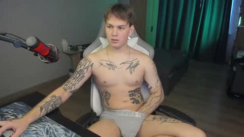 Snapshot of vova_belkin_ chatting on 31, 10, 2025 vova online show from 31, 10, 2025