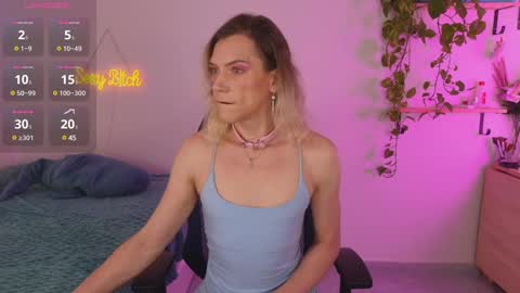 Snapshot of vulgar_wife chatting on 6, 3, 2025 Vikky online show from 6, 3, 2025