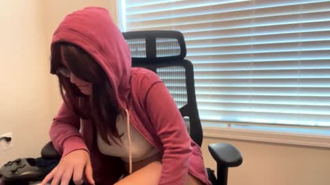  Vikki y Valeria  online show from 2, 12, 2024