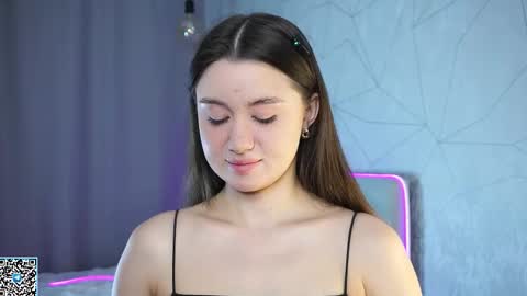 Snapshot of vvilly_wonka chatting on 21, 11, 2025 Ethal - thank you for thumb up online show from 21, 11, 2025