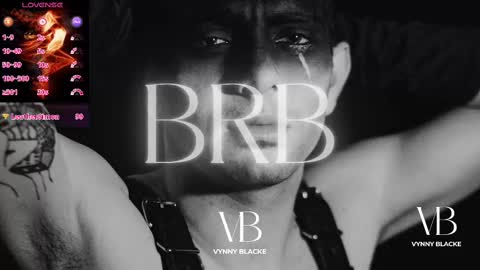 Snapshot of vynny_blacke_ chatting on 26, 10, 2025 Vynny Blacke online show from 26, 10, 2025